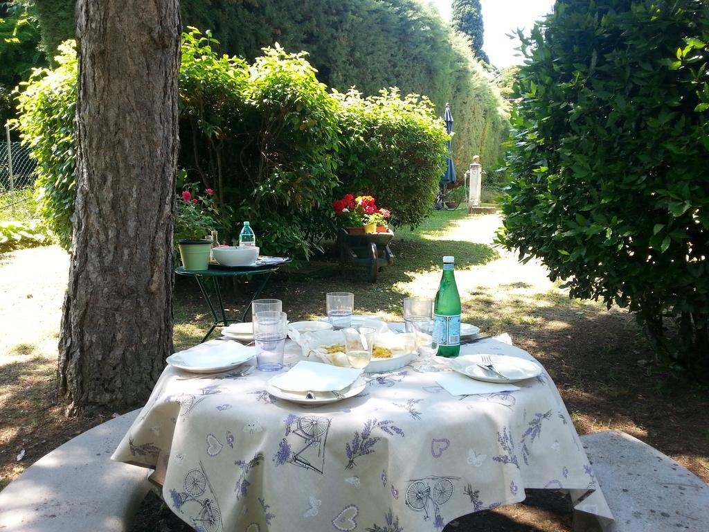 Basisa Bed&Breakfast San Lazzaro di Savena Exteriör bild