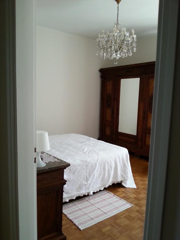 Basisa Bed&Breakfast San Lazzaro di Savena Rum bild