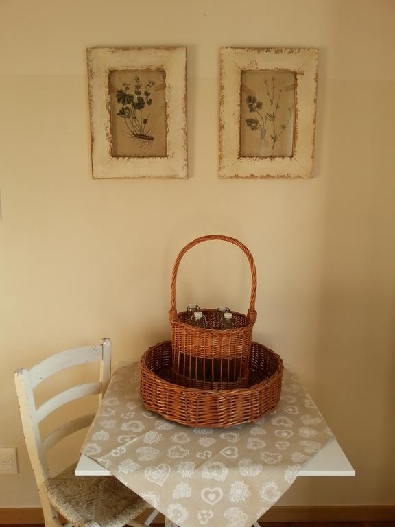 Basisa Bed&Breakfast San Lazzaro di Savena Exteriör bild