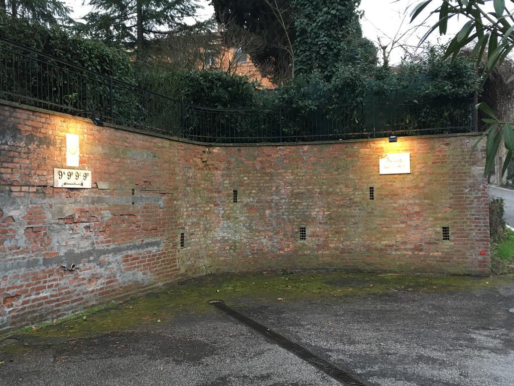 Basisa Bed&Breakfast San Lazzaro di Savena Exteriör bild